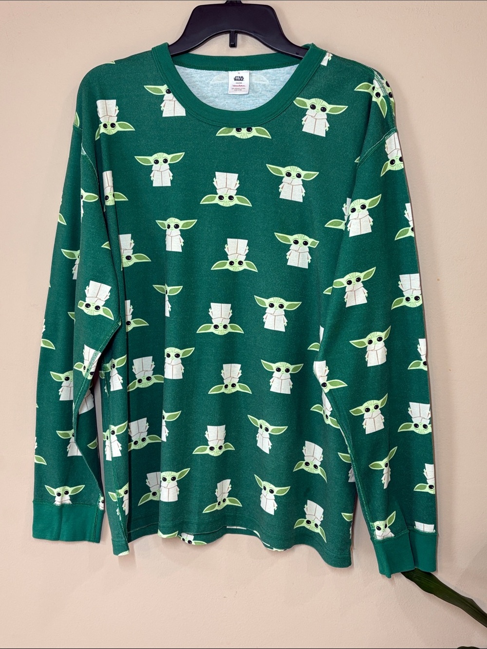 Star Wars x Hanna Andersson Green Baby Yoda Unisex Pajama Top, XL